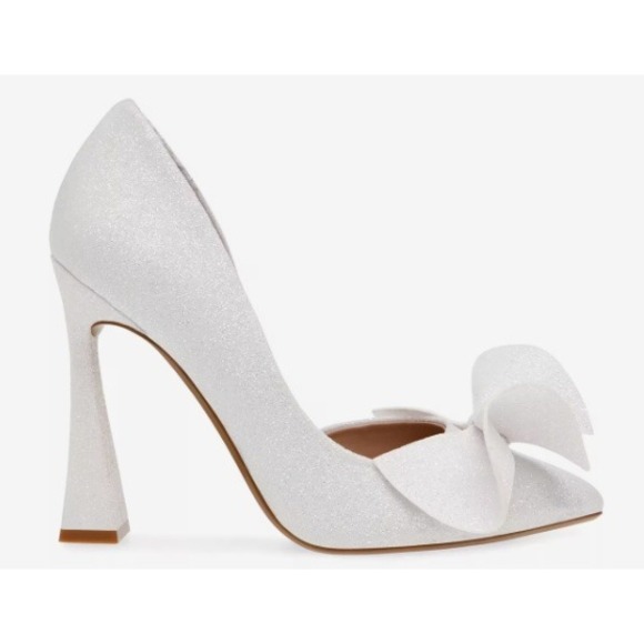 Betsey Johnson White Iridescent Sculpted Bow Heels Pumps Wedding Bridal 9M NEW - Picture 4 of 11